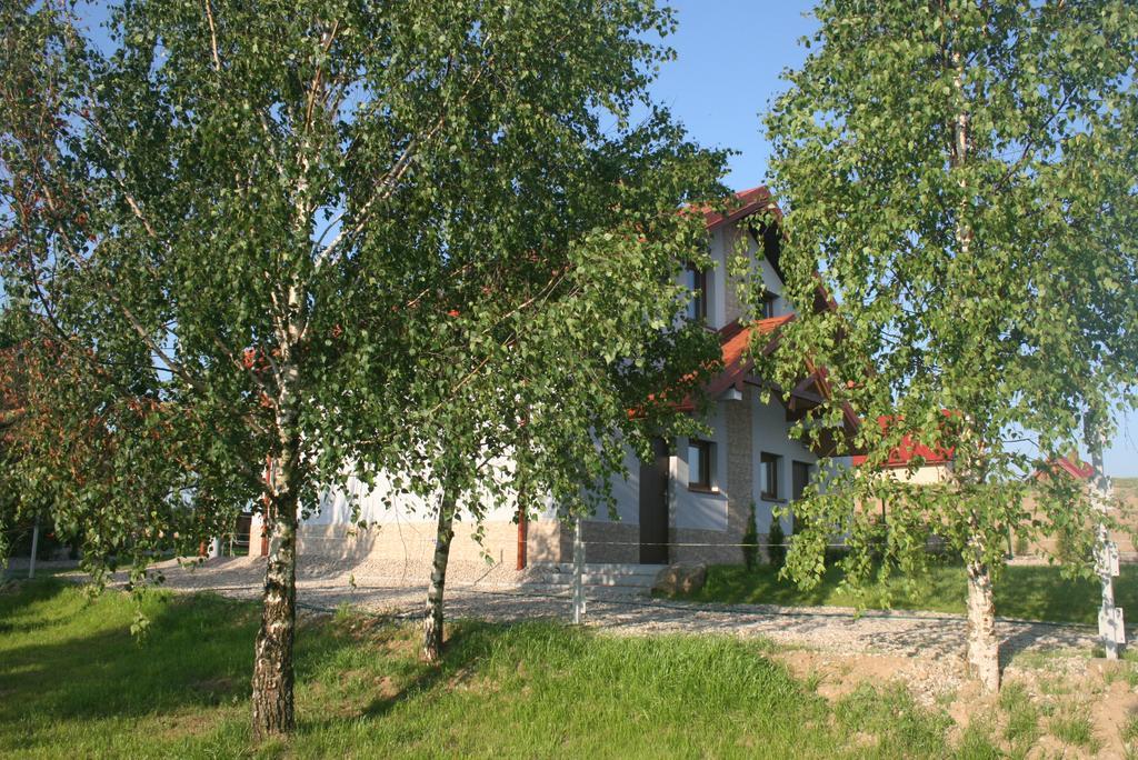 Apartamenty Jasmin I Lilia Jez. Sunowo Kolo Elku Chrzanowo Екстериор снимка